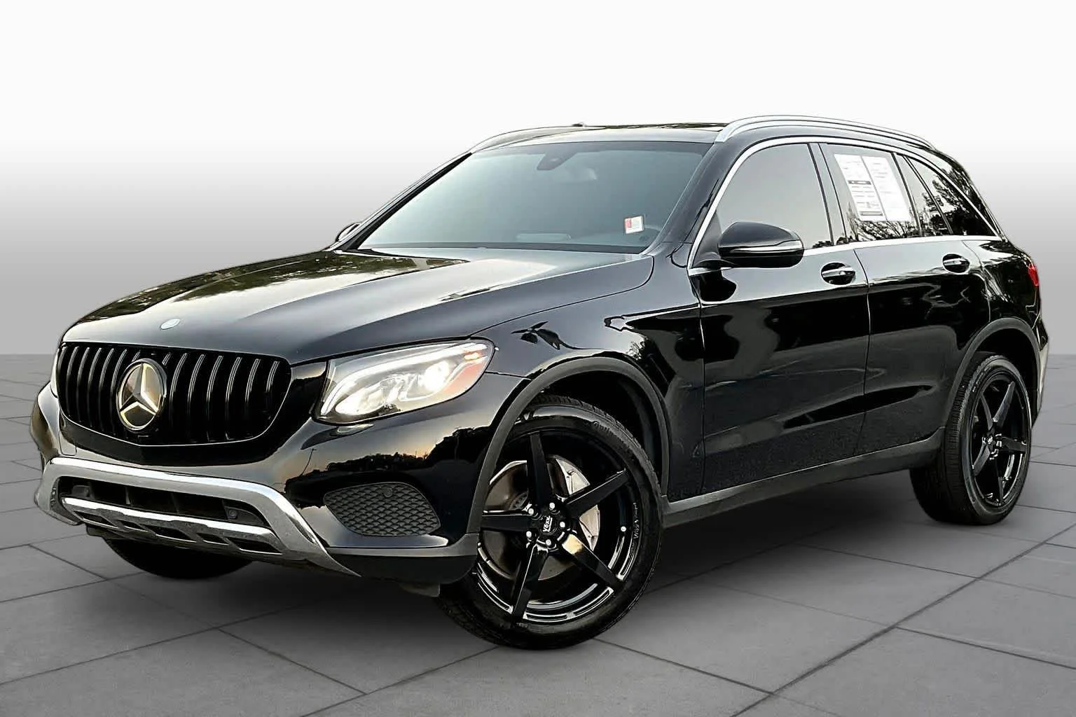 2017 Mercedes-Benz GLC