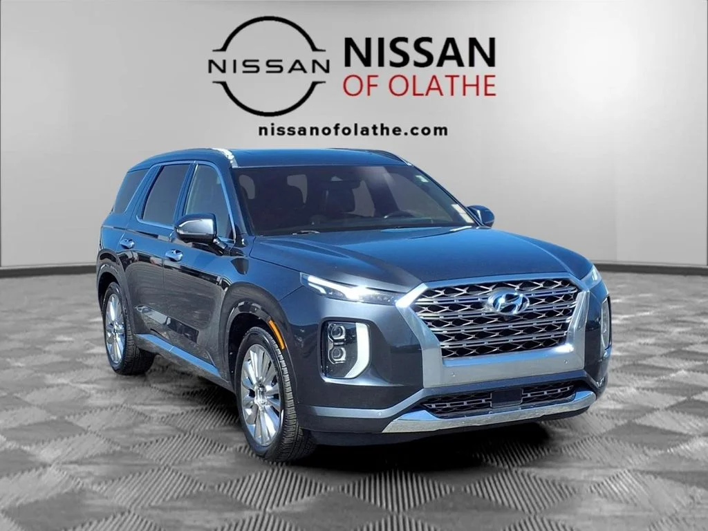 Used 2020 Gray Hyundai Limited image 31