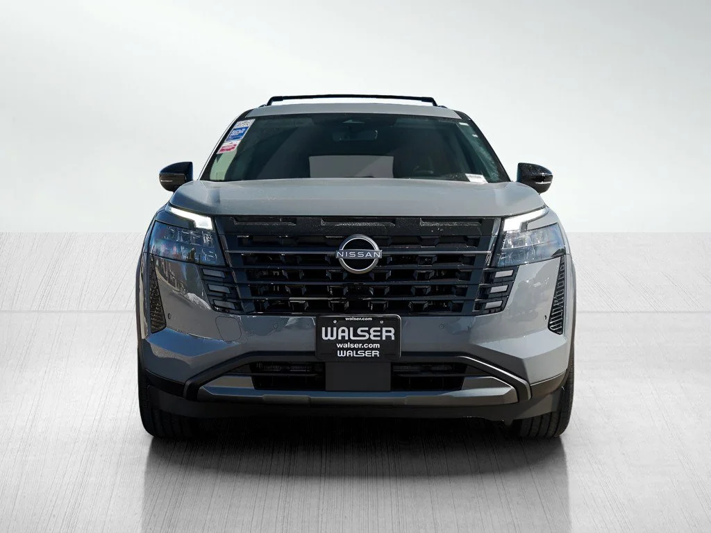 New 2026 Boulder Gray Pearl Nissan Platinum image 2