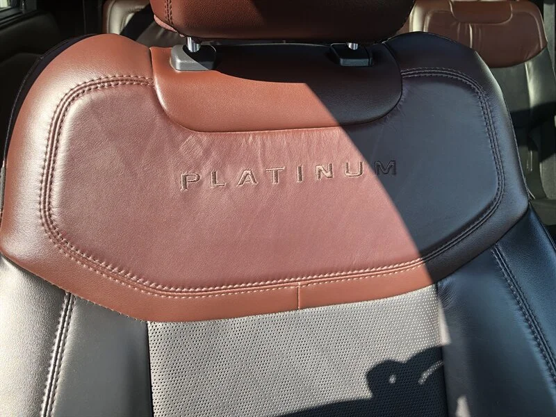 Used 2022 Grey Ford Platinum image 8