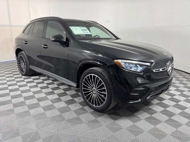 2027 Mercedes-Benz GLC Base