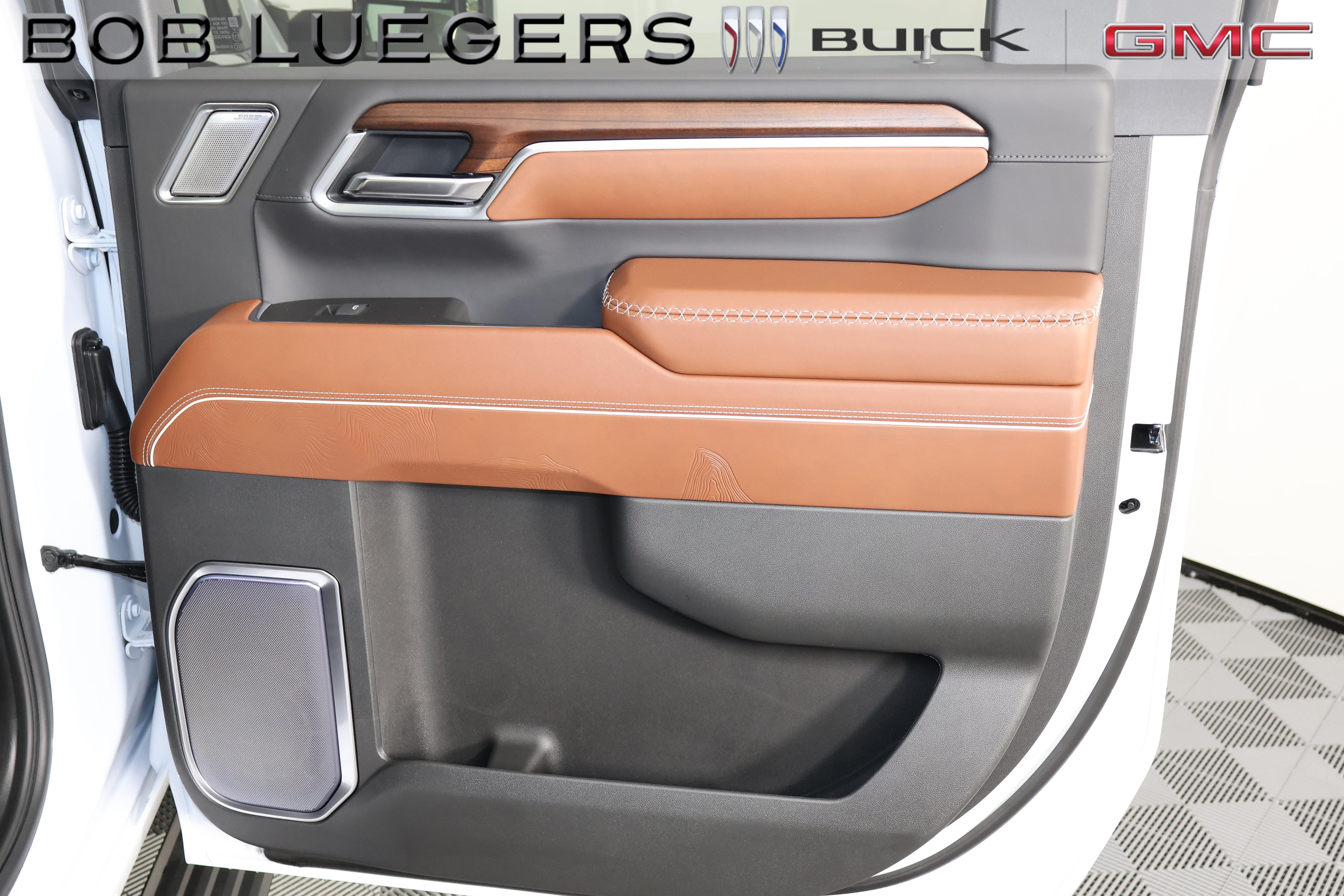 2026 GMC Sierra 2500HD Denali Ultimate - Photo 20