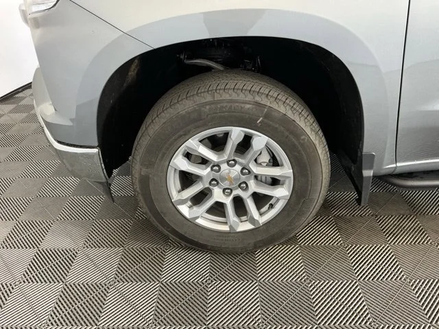 Used 2026 Sterling Gray Metallic Chevrolet LT image 7