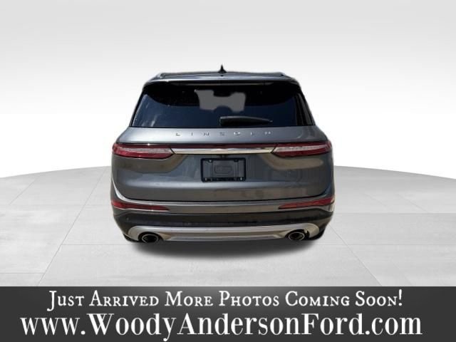 Used 2021 Gray Lincoln Standard image 5