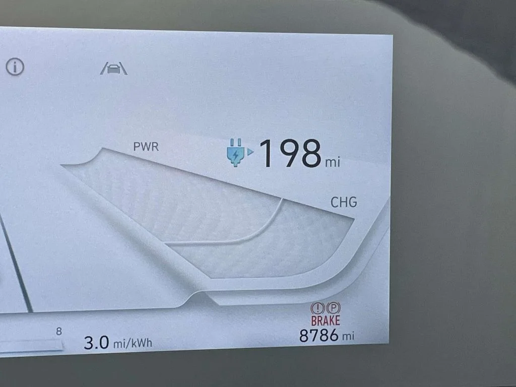 Used 2024 Atlas White Hyundai SE image 16