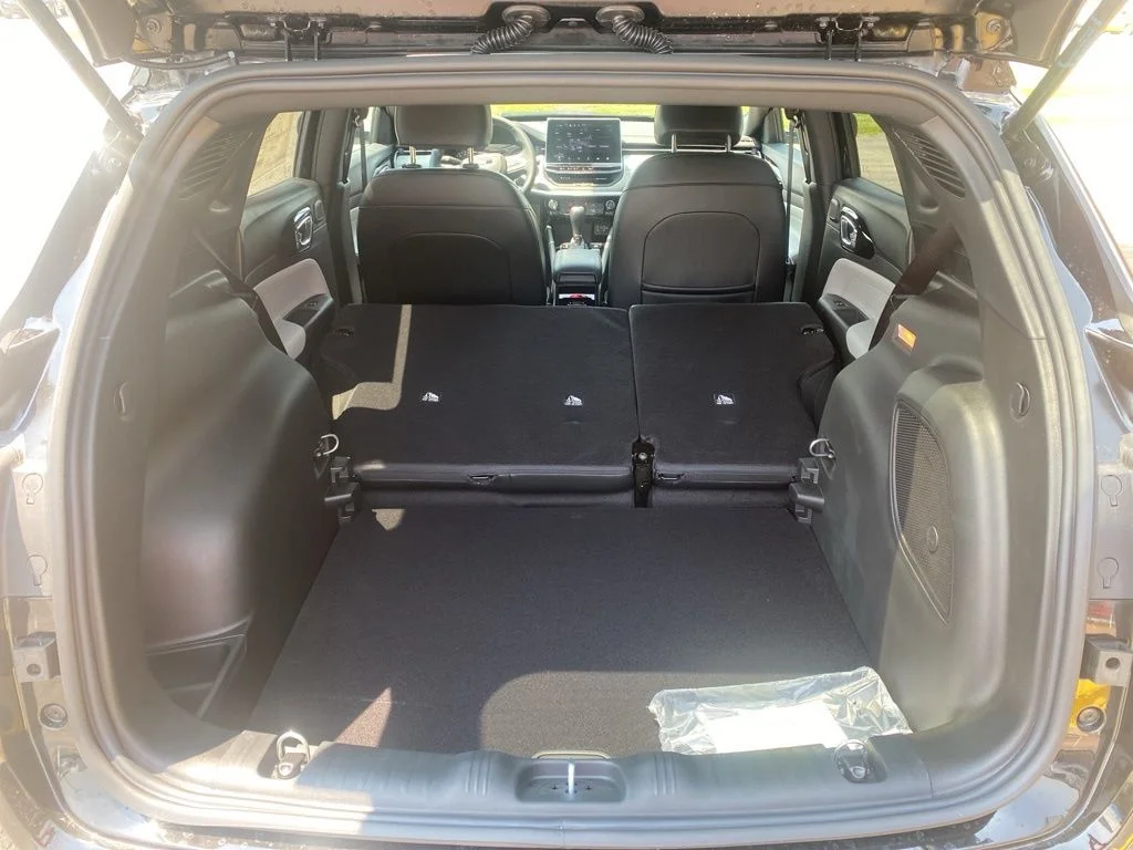 2025 Jeep Compass Limited - Photo 11