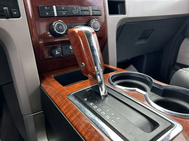 Used 2010  Ford XL image 40