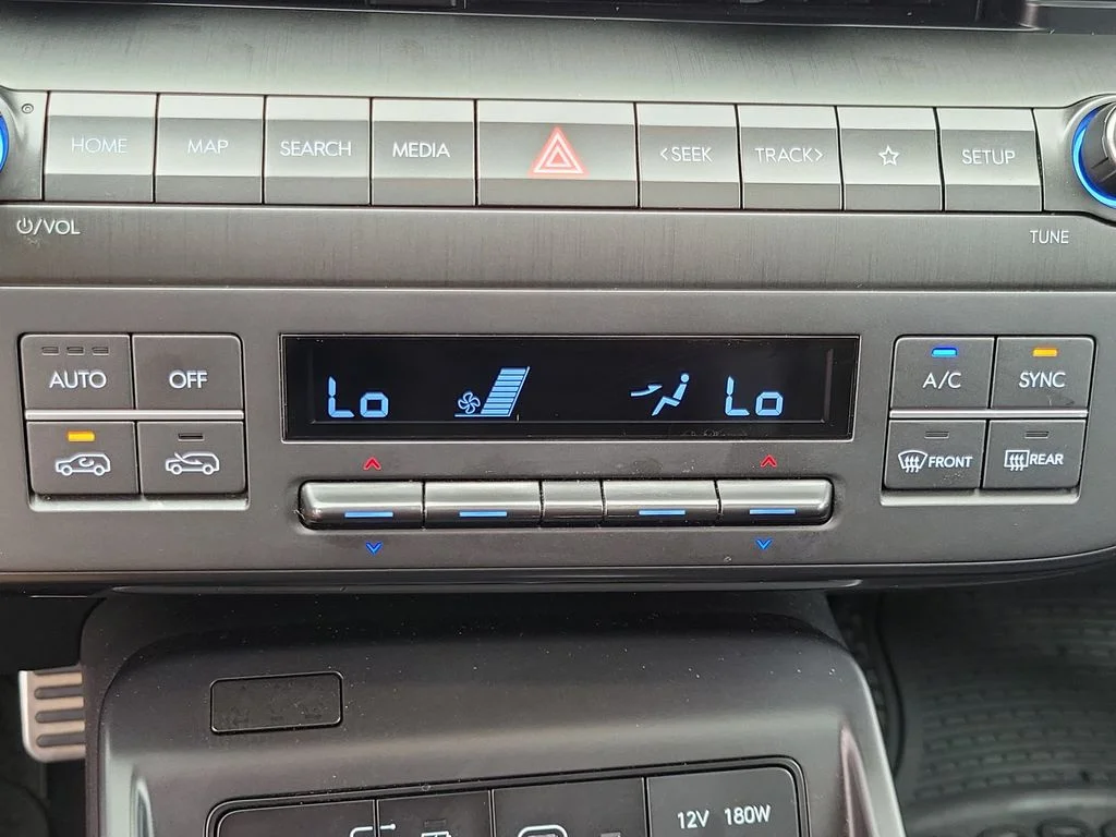 2024 Hyundai Kona N Line - Photo 29