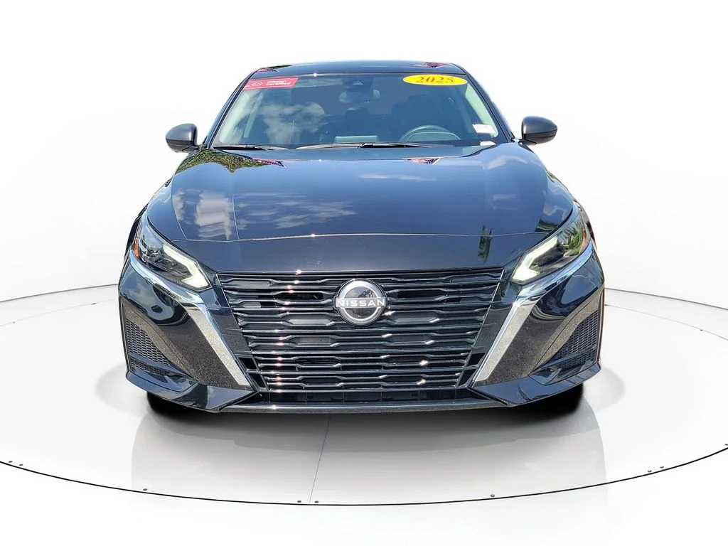 Certified Used 2025 Black Nissan 2.5 S image 3