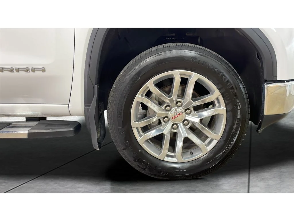 Used 2020 Summit White GMC SLT image 21
