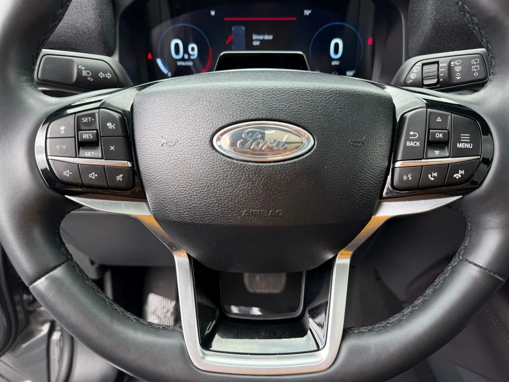 Used 2025 Gray Ford Platinum image 19