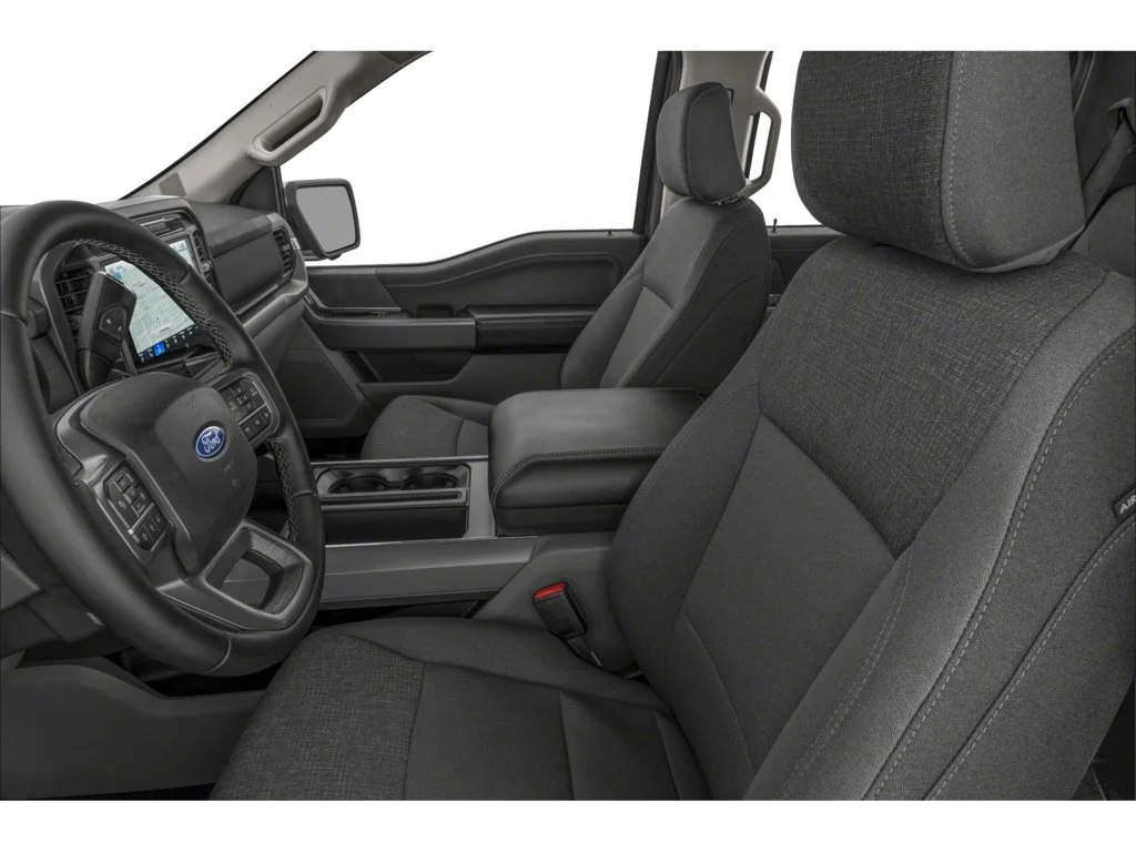 Used 2024 Silver Metallic Ford XLT image 10