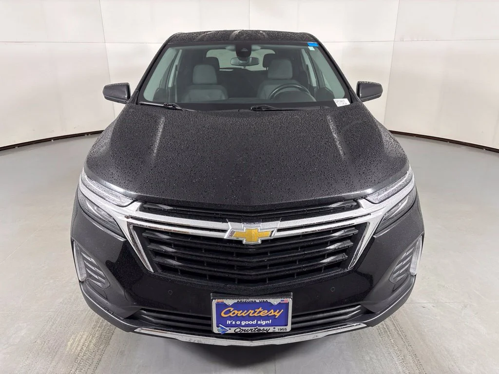 Certified Used 2024 Mosaic Black Metallic Chevrolet LT image 4