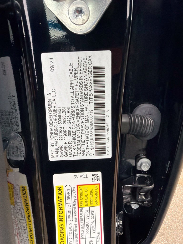 Used 2025 Black Acura A-Spec Package image 9