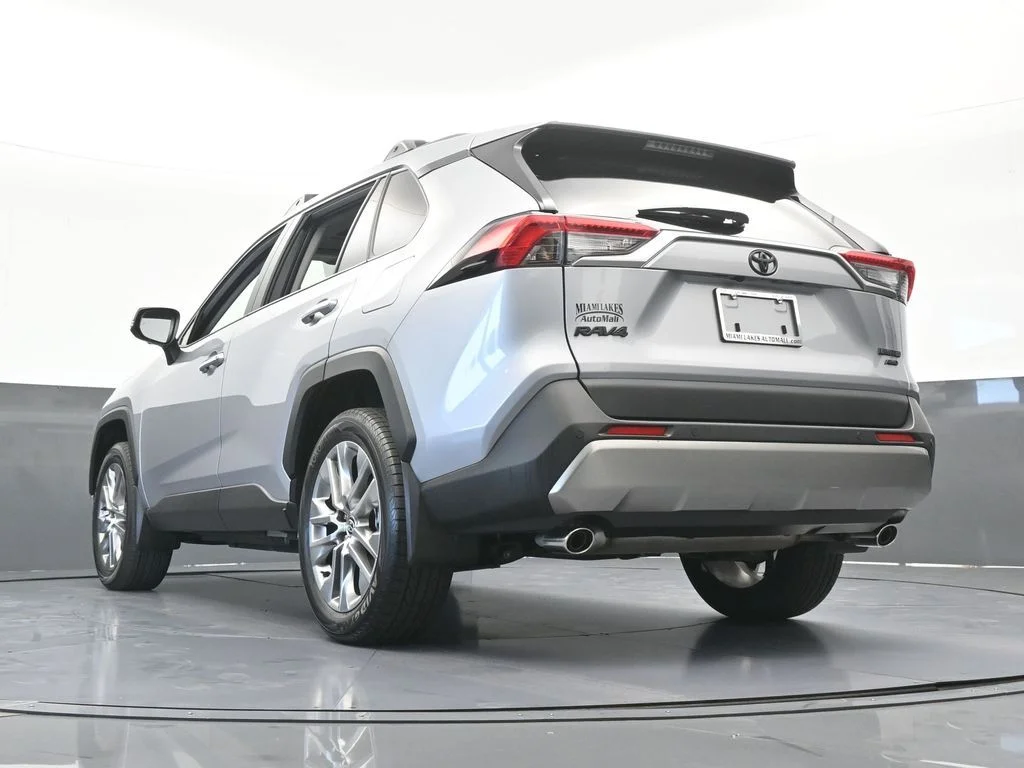 Used 2025 Silver Sky Metallic Toyota Limited image 66