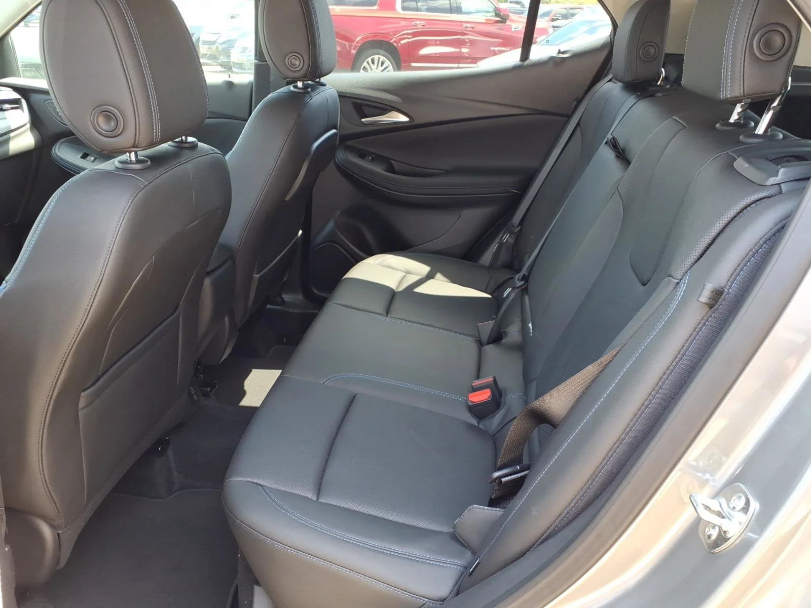 2026 Buick Encore GX Sport Touring - Photo 6