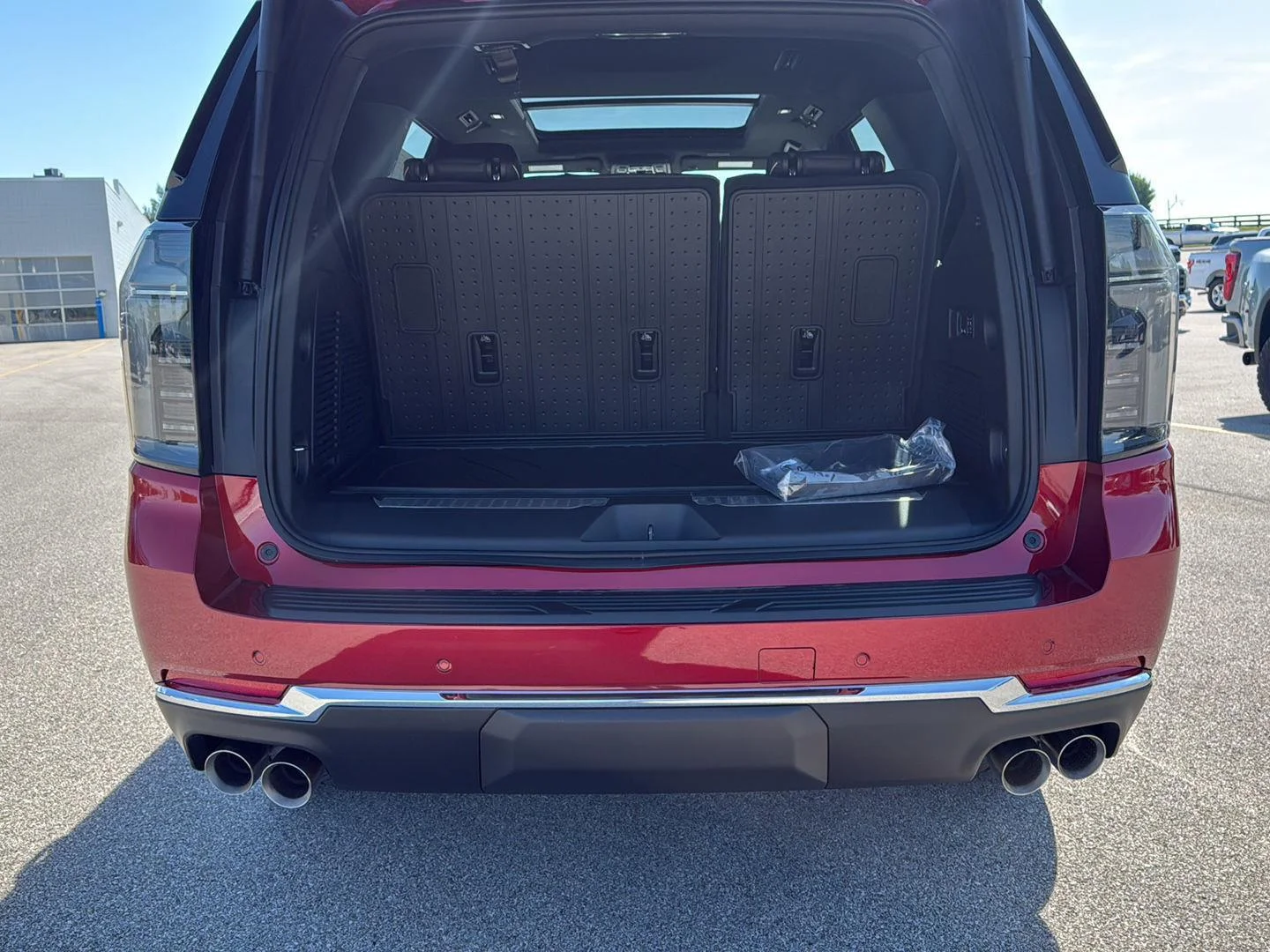 2026 Chevrolet Tahoe Premier - Photo 14