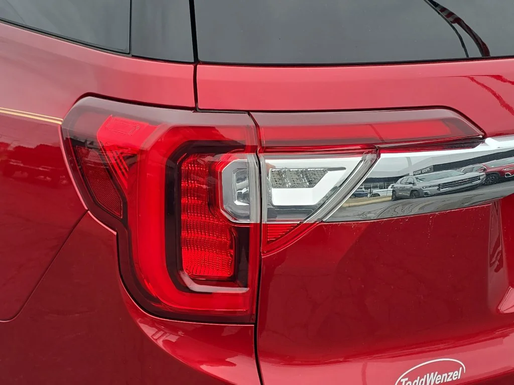 Certified Used 2021 CAYENNE RED TINTCOAT GMC Denali image 36