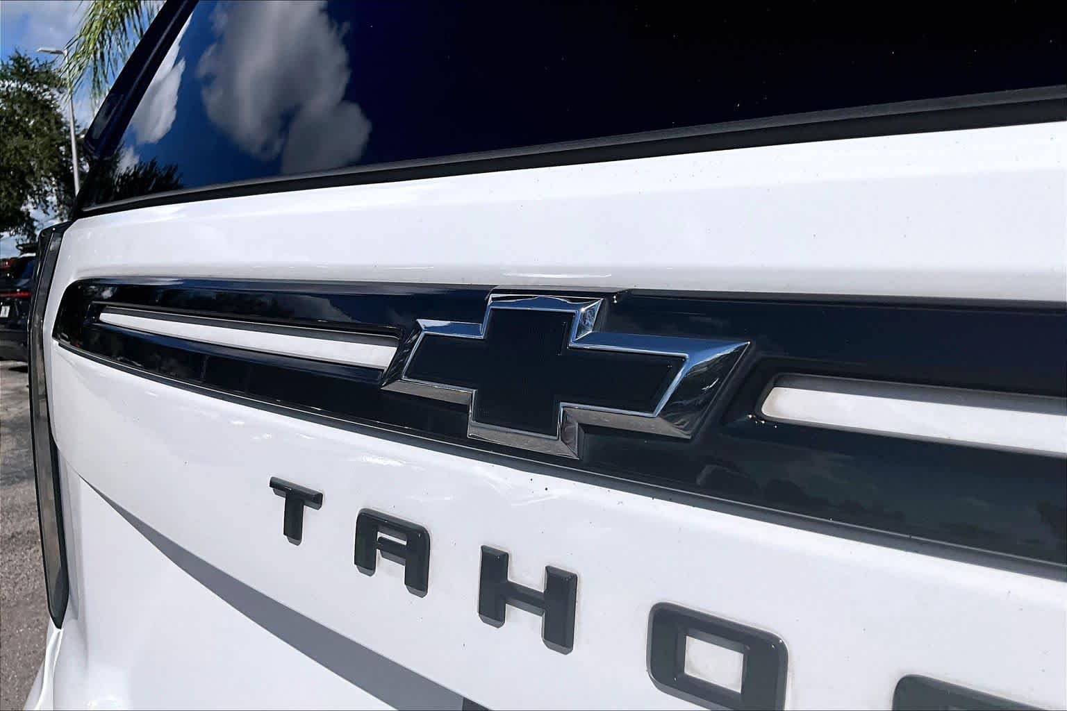 Used 2023 Summit White Chevrolet Z71 image 31