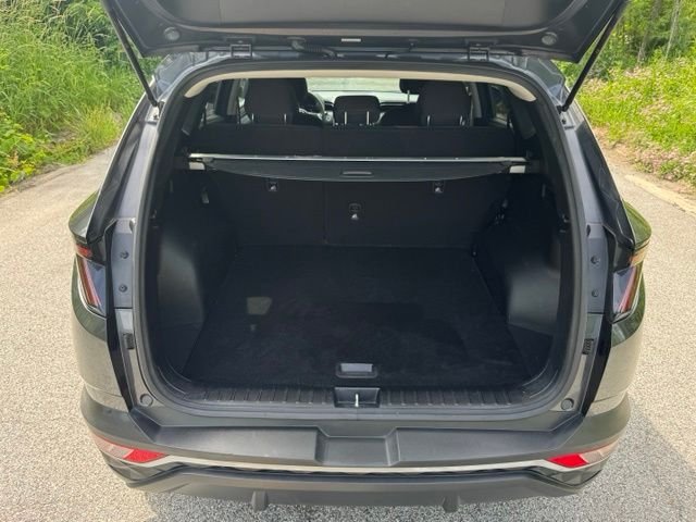Used 2022 Gray Hyundai SEL image 14