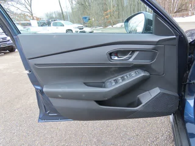 New 2026 Meteorite Gray Metallic Honda SE image 14