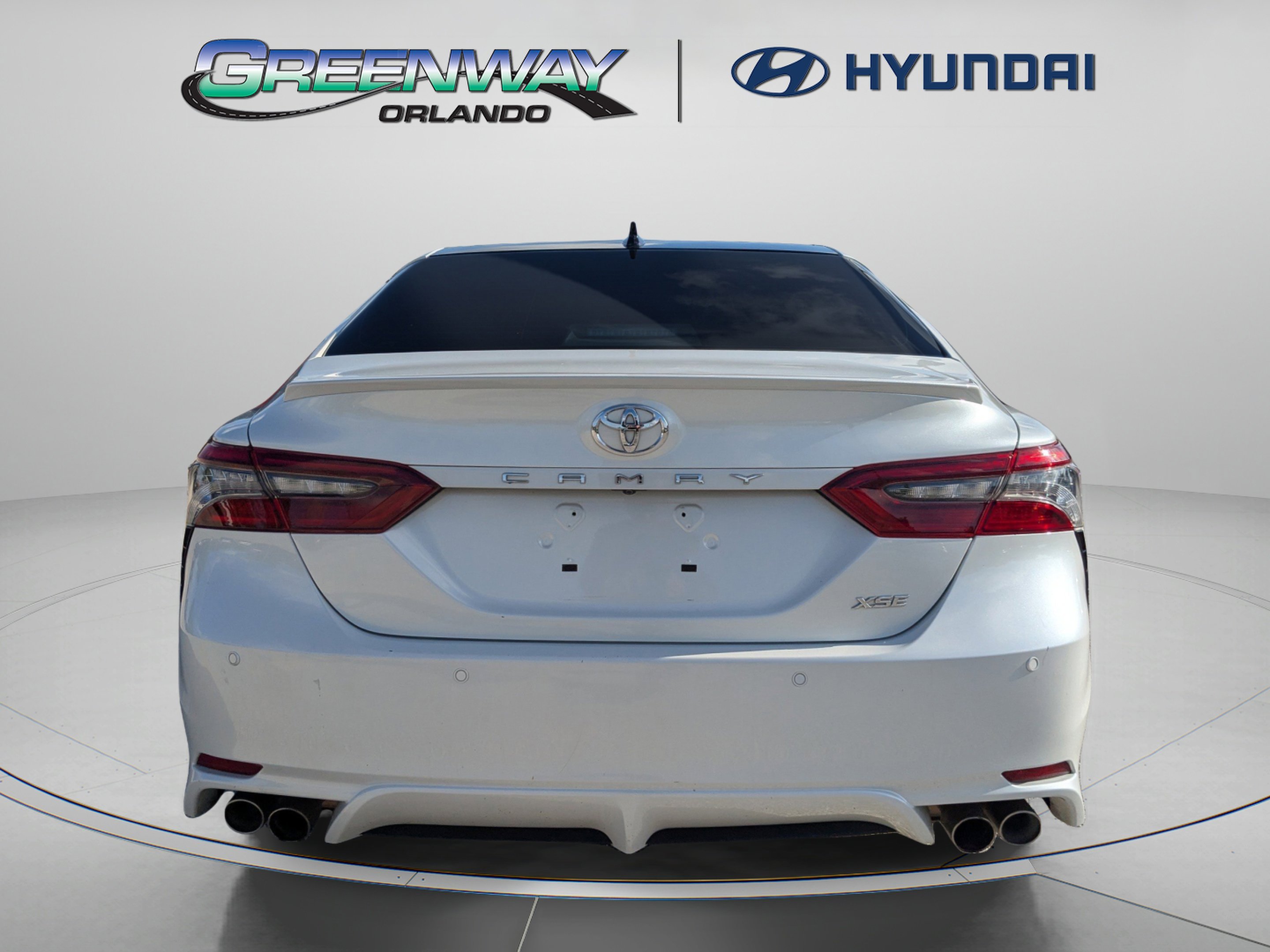 2021 Toyota Camry XSE - Photo 7