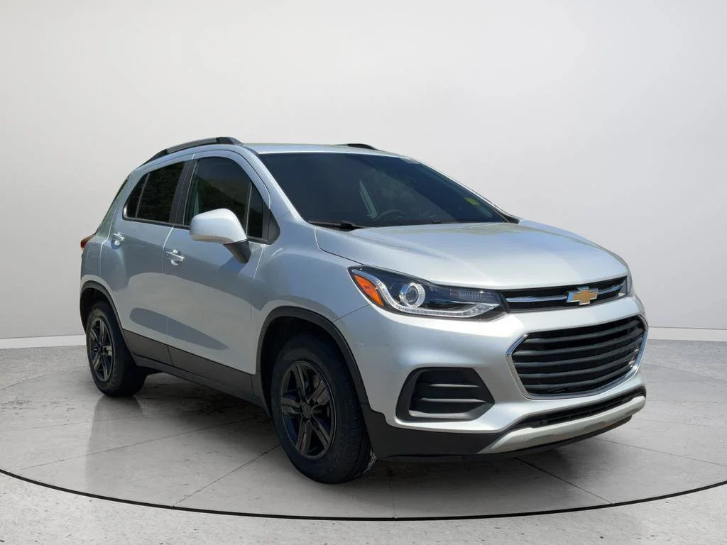 2022 Chevrolet Trax LT's photo