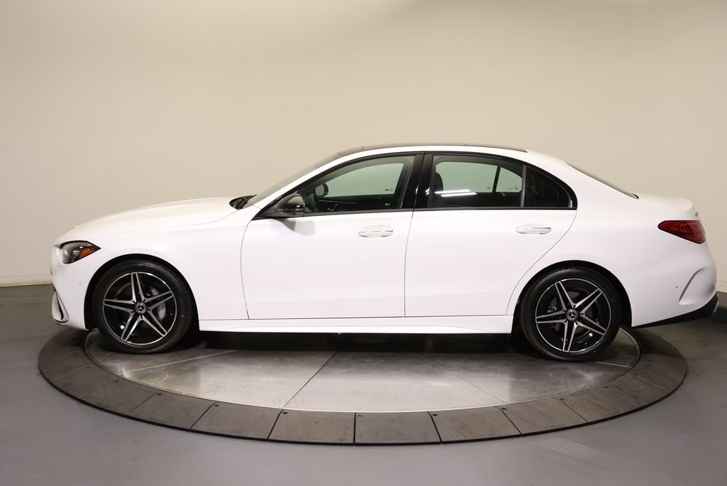 New 2026 MANUFAKTUR Moonlight White Metallic Mercedes-Benz C 300 image 4