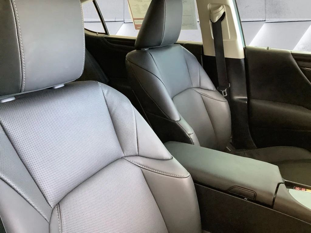 Used 2023 White Lexus 350 image 14