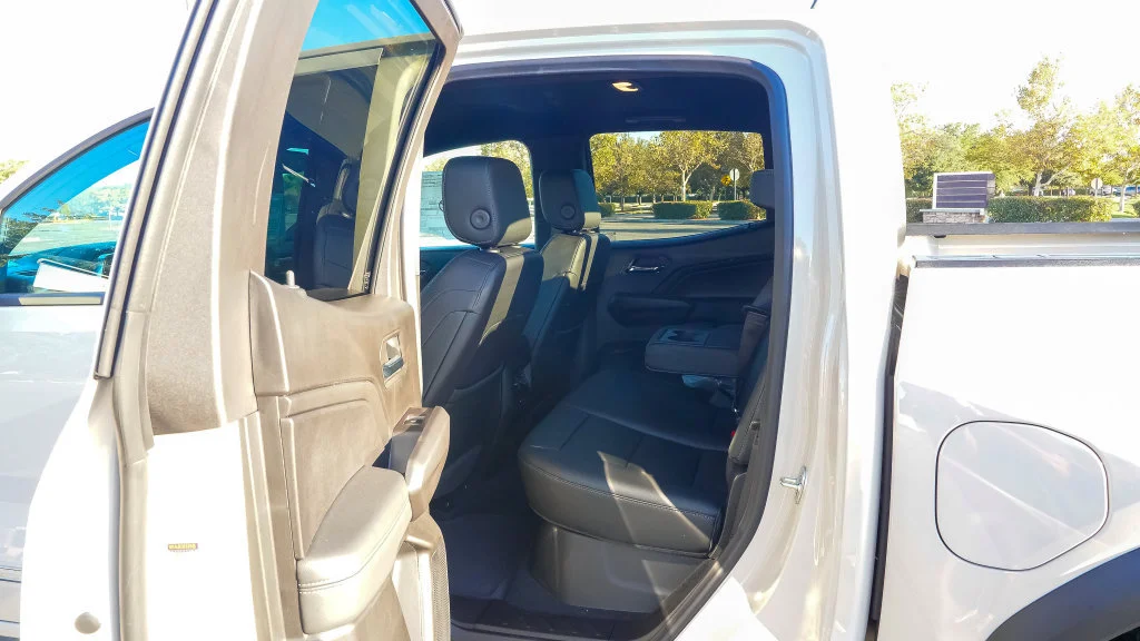 2026 GMC Canyon Elevation - Photo 10