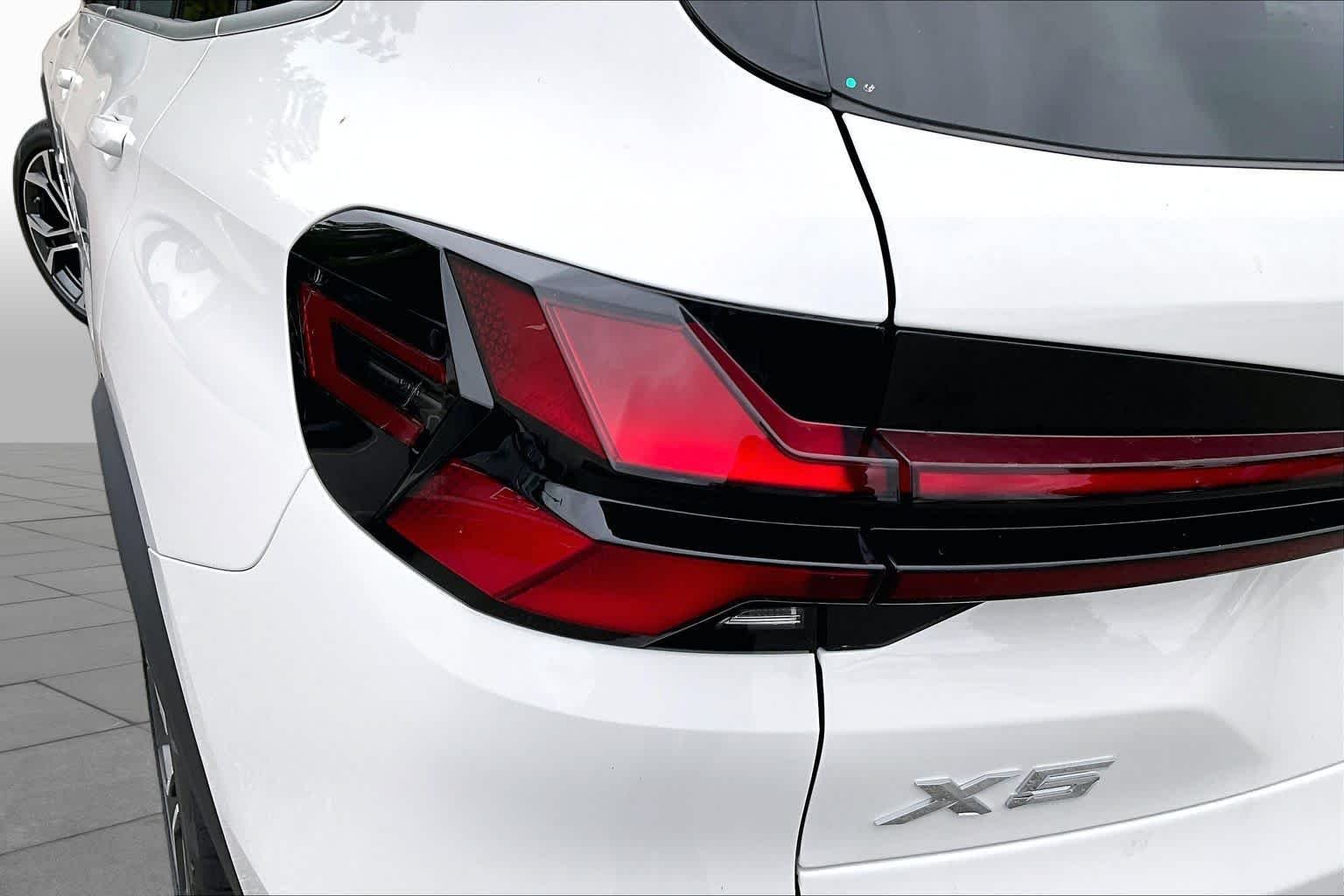 New 2026 Alpine White BMW xDrive50e image 14