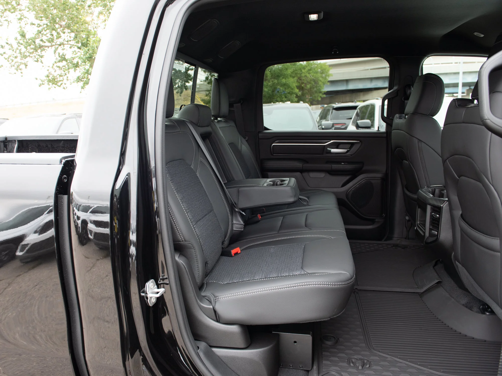New 2026 Black RAM Sport* image 26