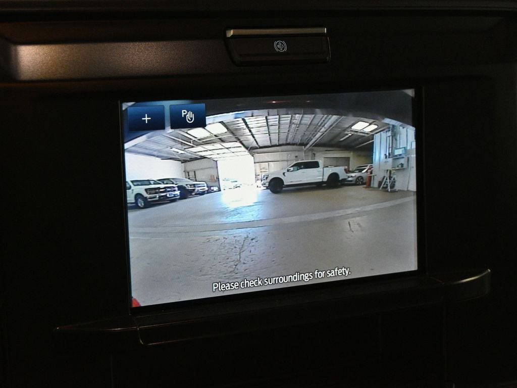 2025 Ford F-550 Super Duty Chassis Cab XL - Photo 16