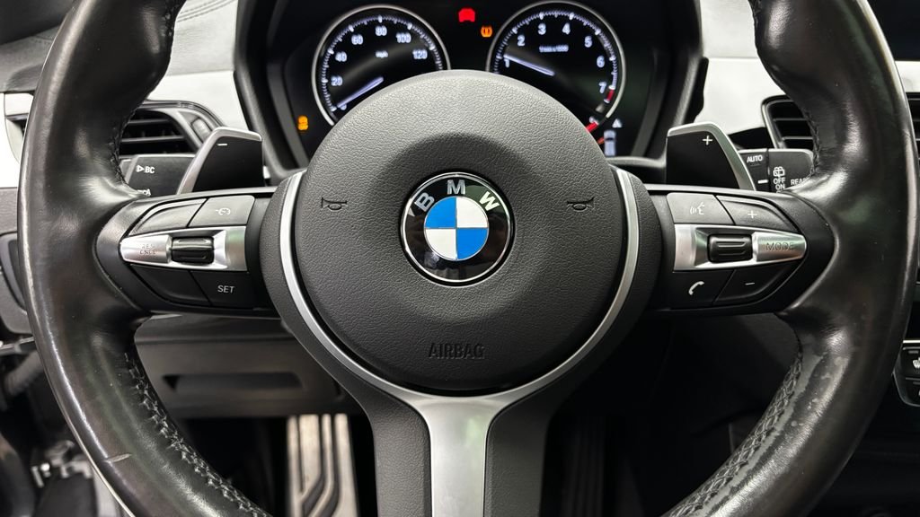 Used 2019 Gray BMW xDrive28i image 21