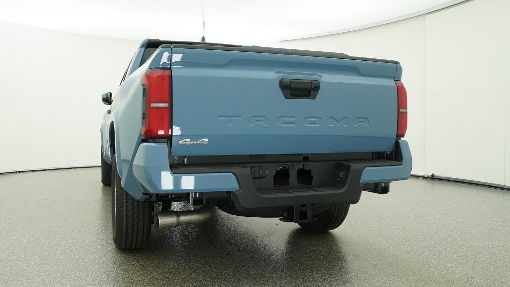New 2026 Heritage Blue Toyota SR5 image 21