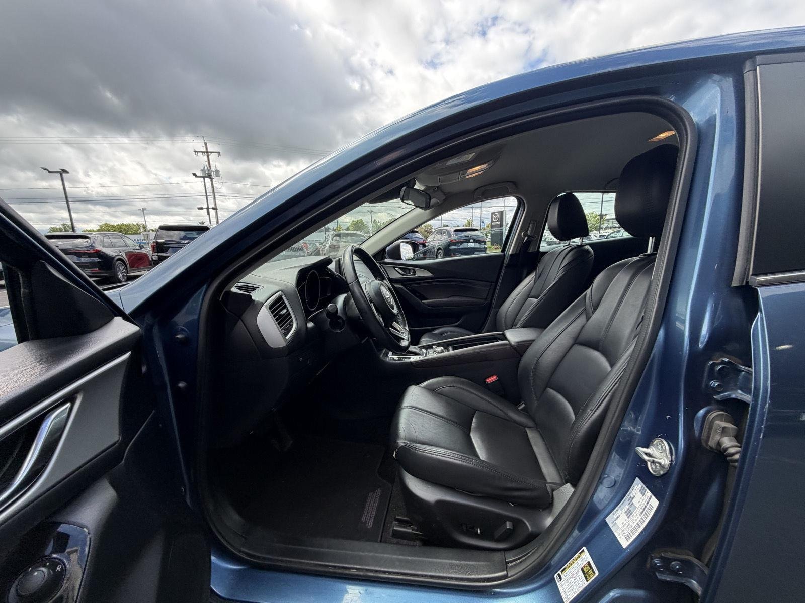 Used 2018 Eternal Blue Mica Mazda Touring image 2