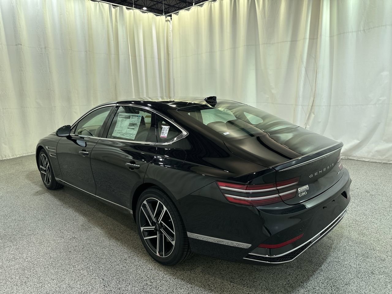 2026 GENESIS G80 Advanced - Photo 9