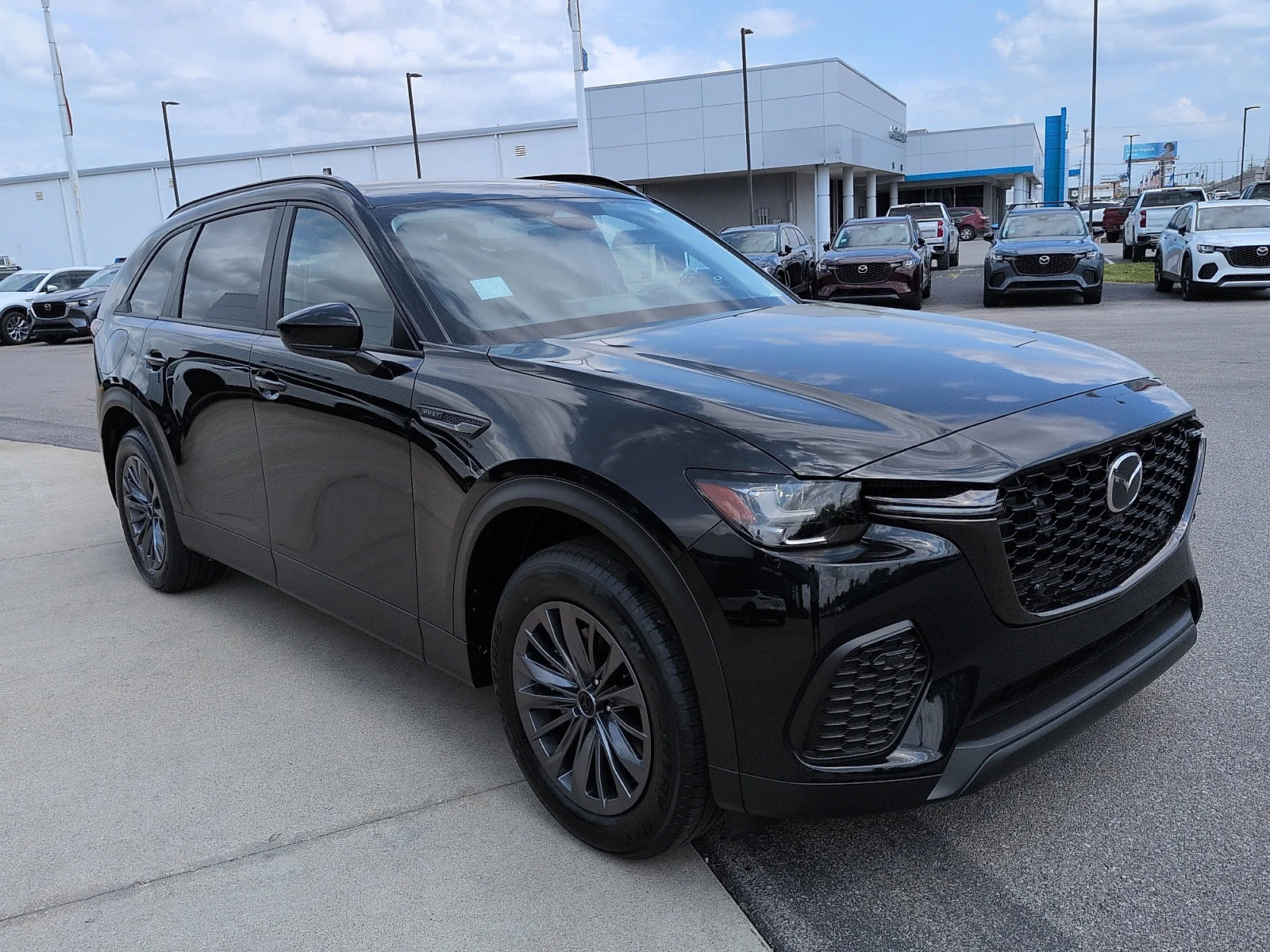 2026 Mazda CX-70 PHEV SC Plus AWD's photo