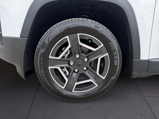 New 2026 Bright White Clear-Coat Exterior Paint Jeep Laredo image 9