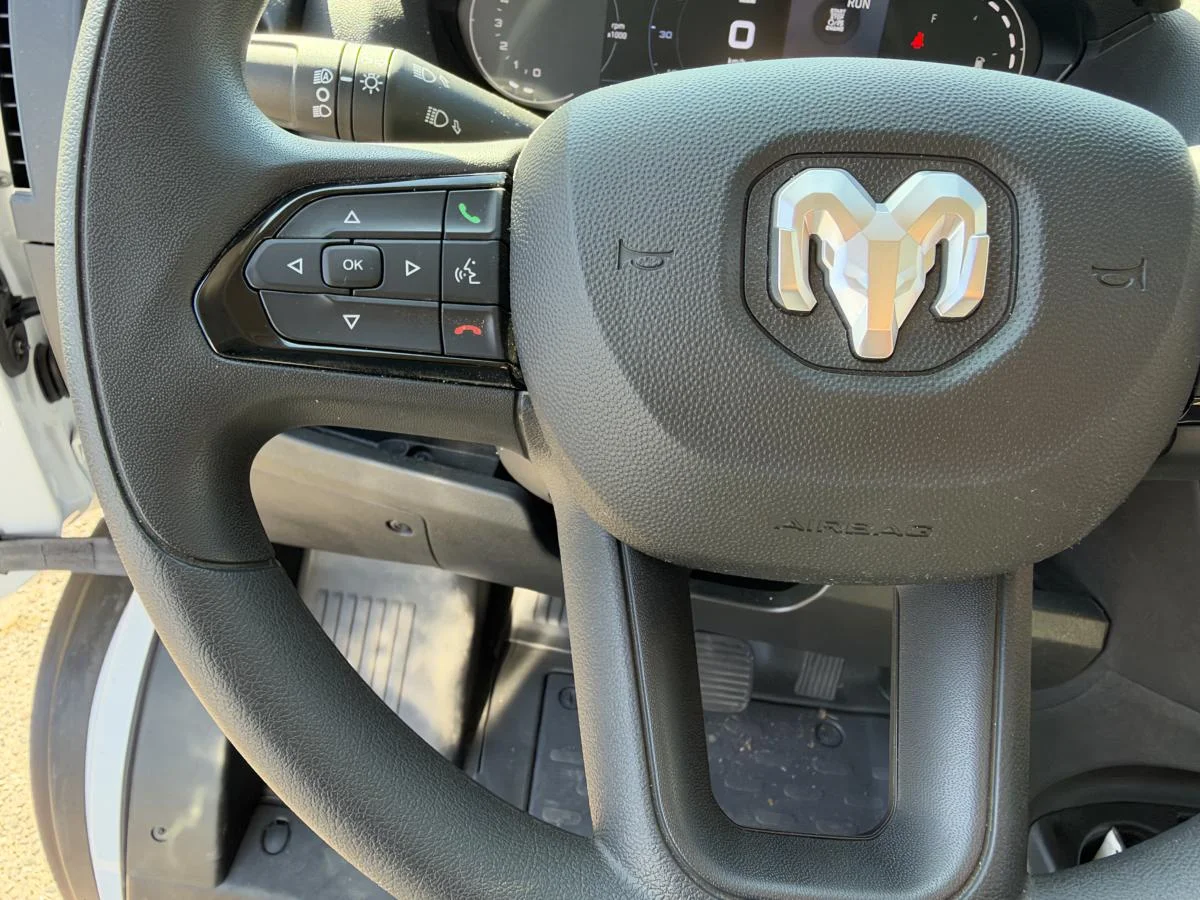 Used 2025 White RAM SLT image 33