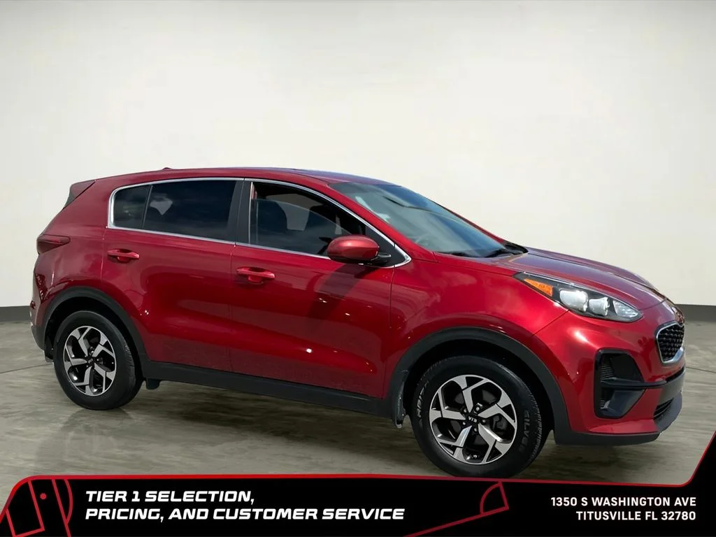 Used 2022 Red Kia LX image 16