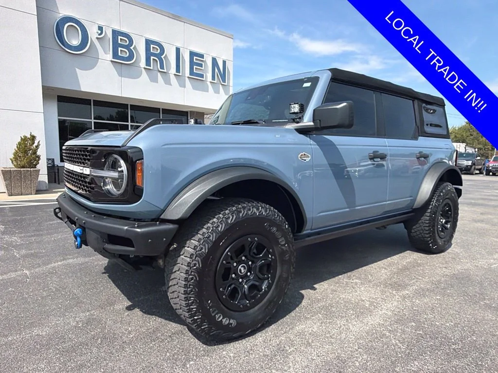 Used 2023 Azure Gray Metallic Ford Wildtrak image 1