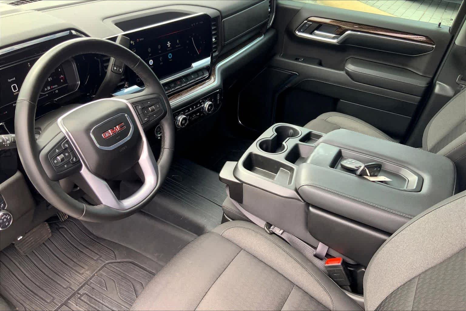 Used 2024 Thunderstorm Gray GMC Elevation image 15