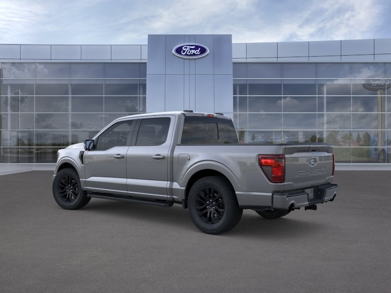 New 2026 Carbonized Gray Metallic Ford XLT image 4