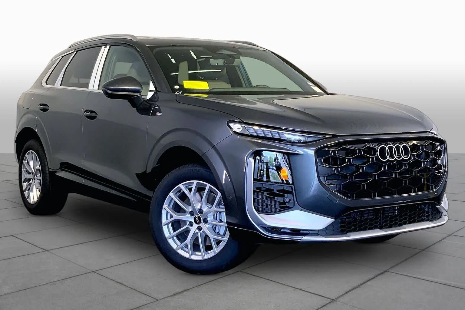 New 2026 Daytona Gray pe Audi S line image 2
