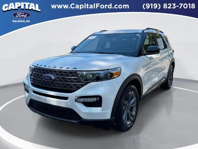 Used 2024 White Ford XLT image 1