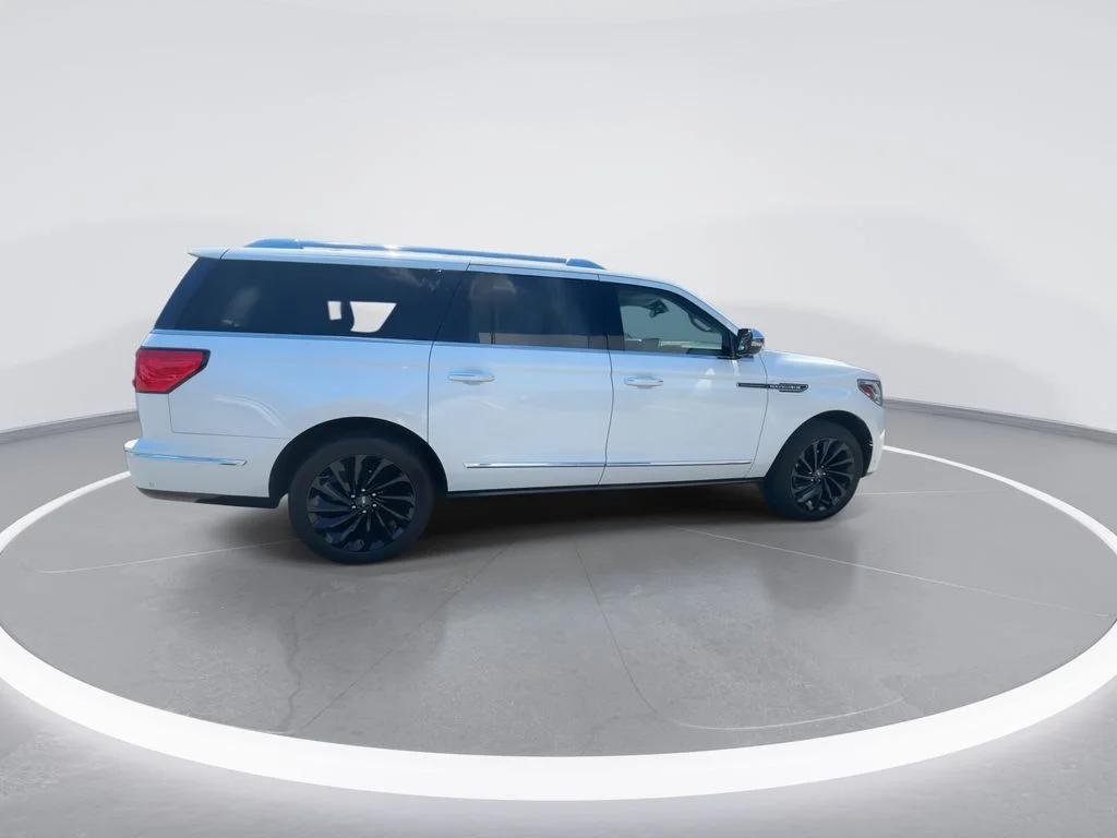 Used 2020 White Lincoln Black Label image 9