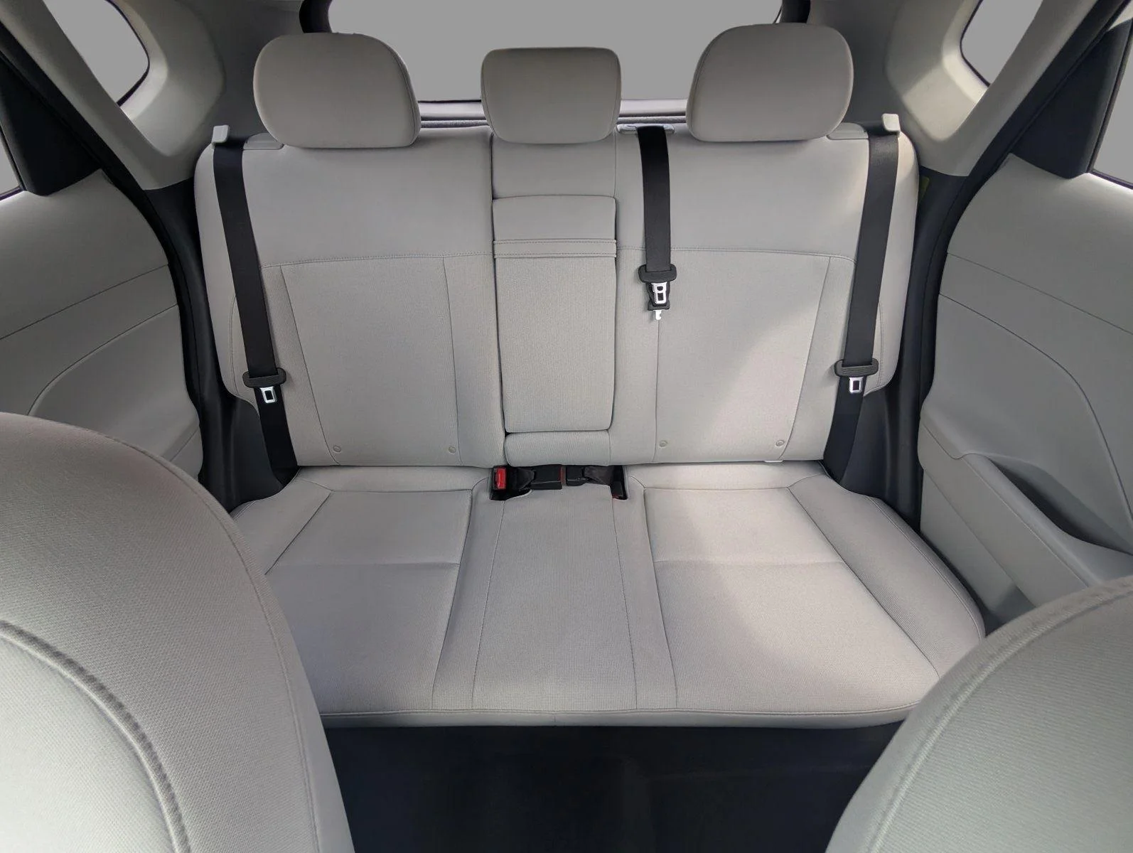 Used 2025 Atlas White Hyundai SEL image 32