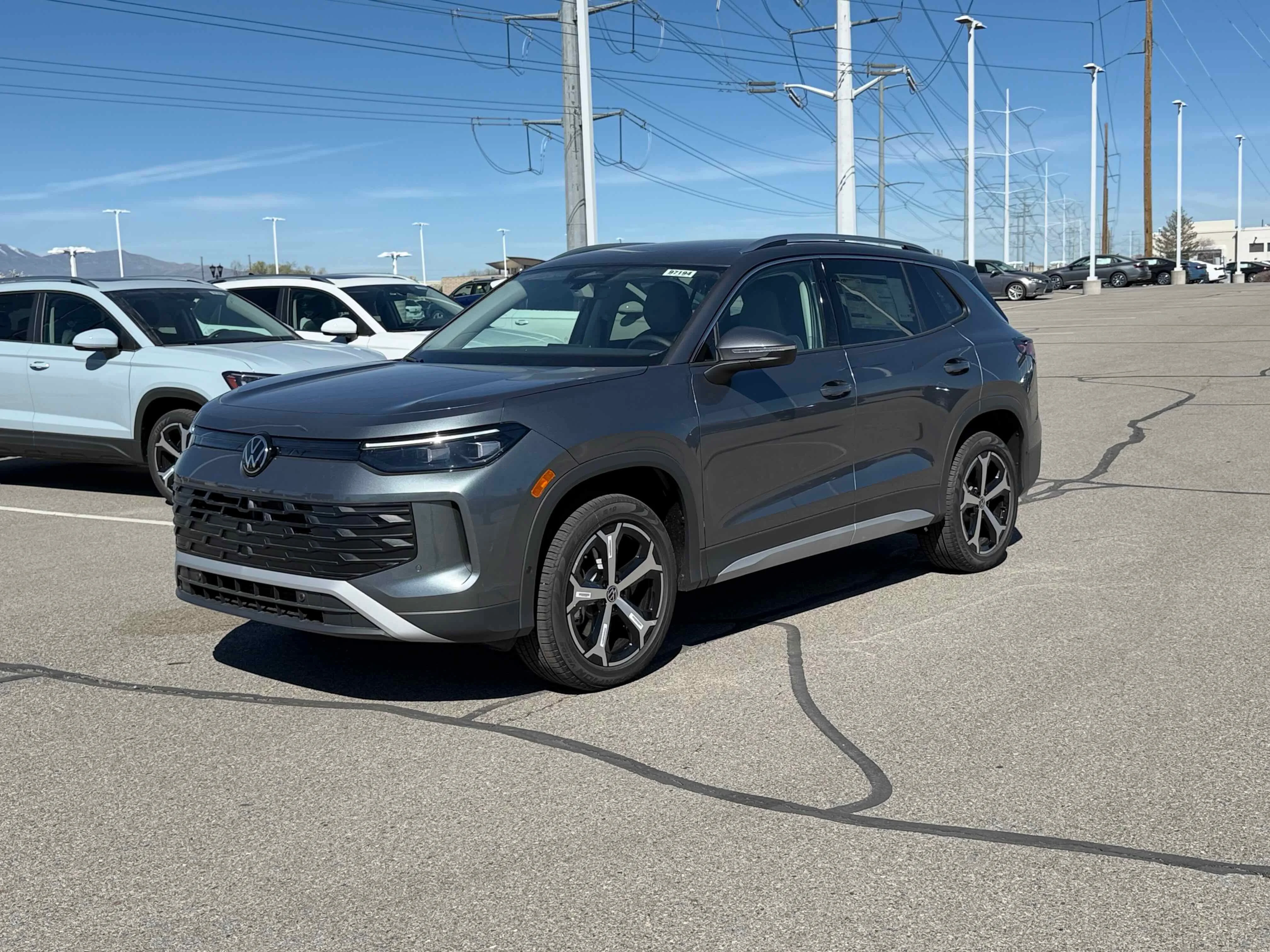 New 2026 Platinum Gray Volkswagen SE image 1