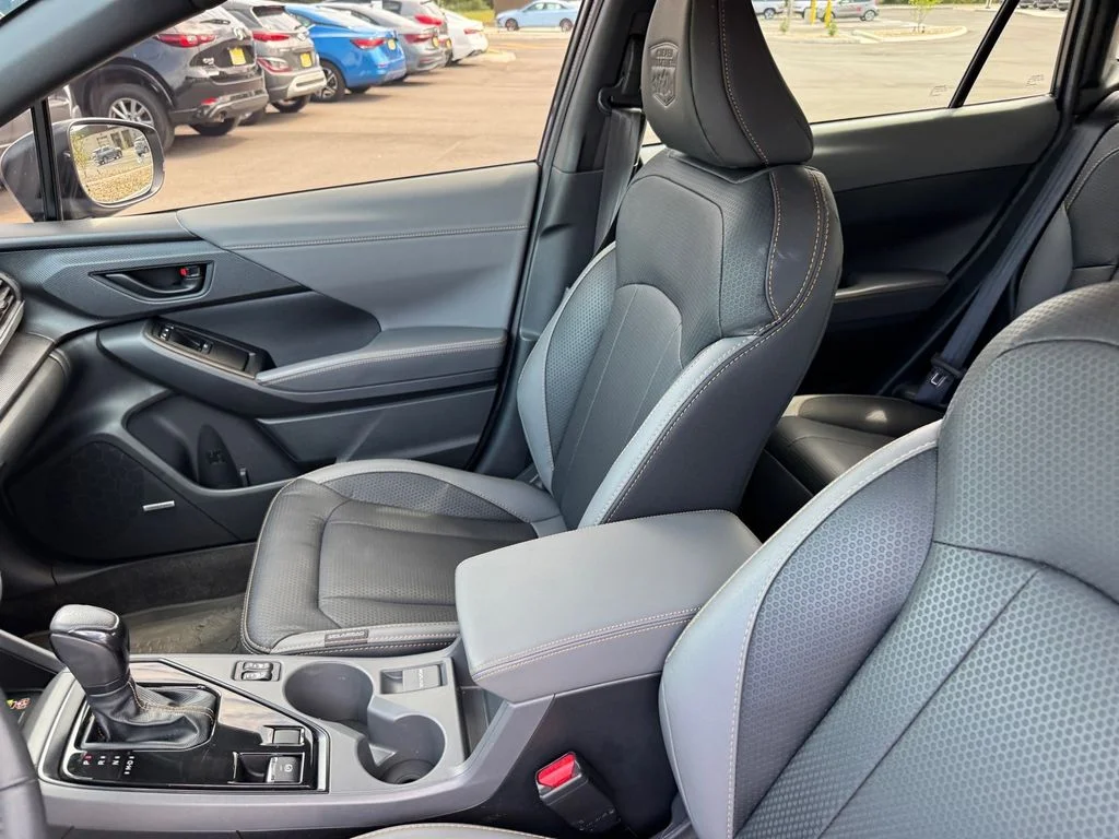 Used 2025 Gray Subaru Wilderness image 10